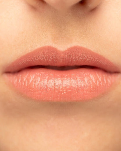 Unforgettable Lipstick Shine